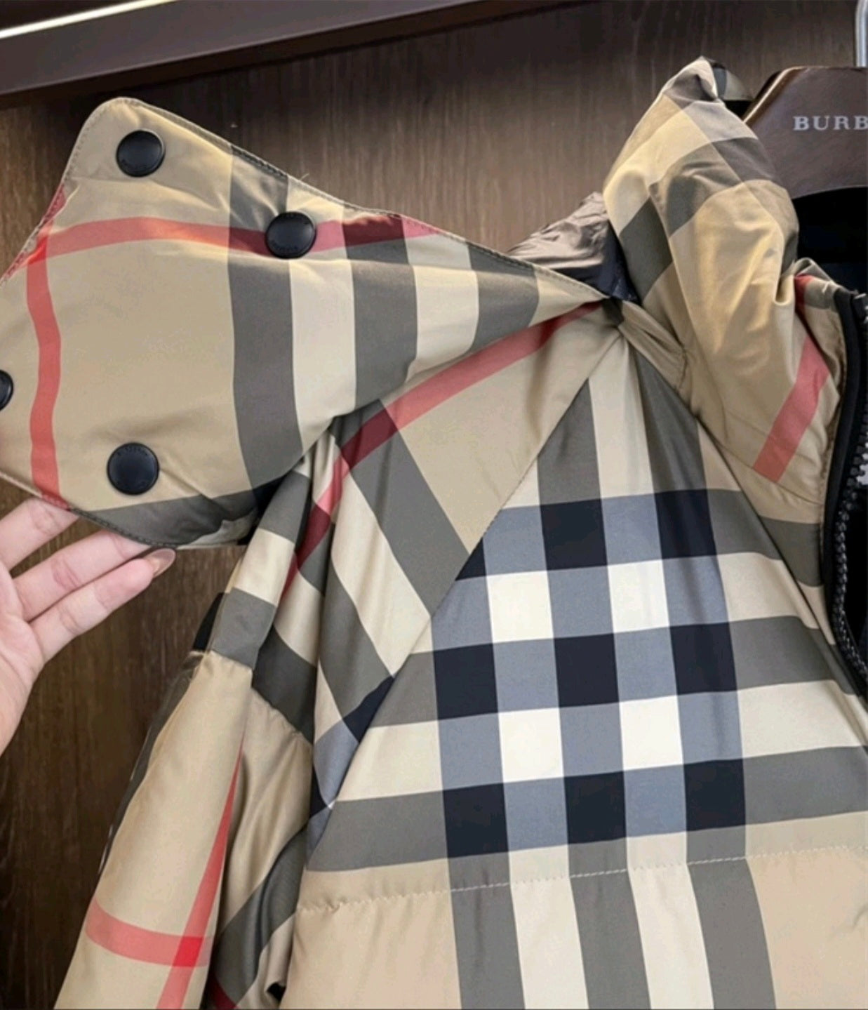 Burberry Doudoune Homme – Élégance, Confort et Style Premium