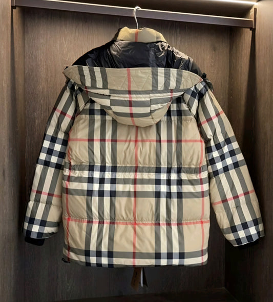 Burberry Doudoune Homme – Élégance, Confort et Style Premium
