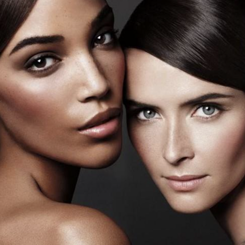 REVOLUTION Fast Base Concealer AO