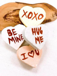 Organic bath bomb / Valentine's Day / conversation hearts / AO